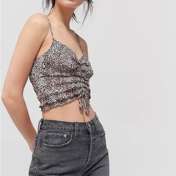 UO Sophie ruched leopard tank top size M - Picture 4 of 4
